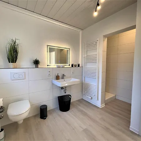 Traumaussicht Kamin Balkon Burgblick 65 Zoll Tv Netflix Sky Joyn Lindenplatz Apartment