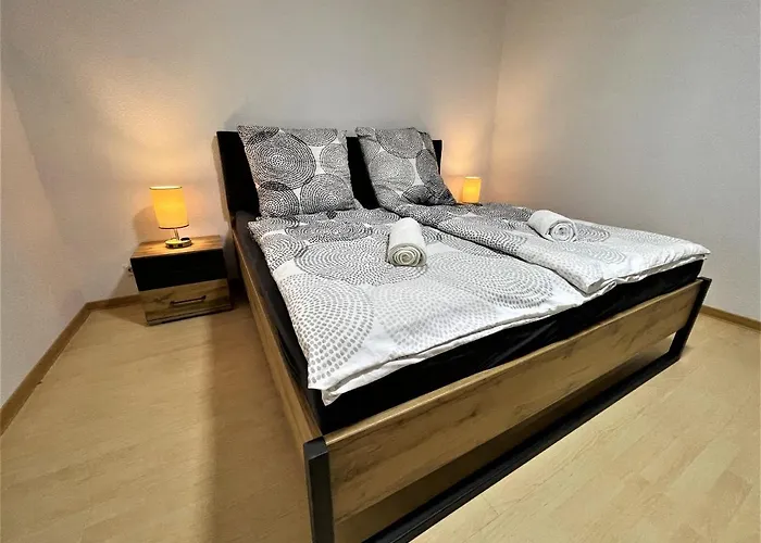 Апартаменты Traumaussicht Moselblick Kamin Balkon Burgblick 65 Zoll Tv Waipu Lindenplatz Буллай